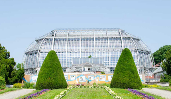 About SentryGlas® and Ultraviolet (UV) Light